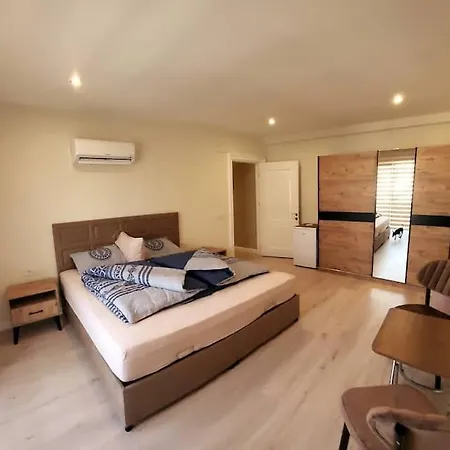 330qm In Alanya, 300m Vom Meer, Toller Ausblick Διαμέρισμα *