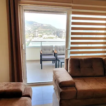 330qm In Alanya, 300m Vom Meer, Toller Ausblick Αλάνια